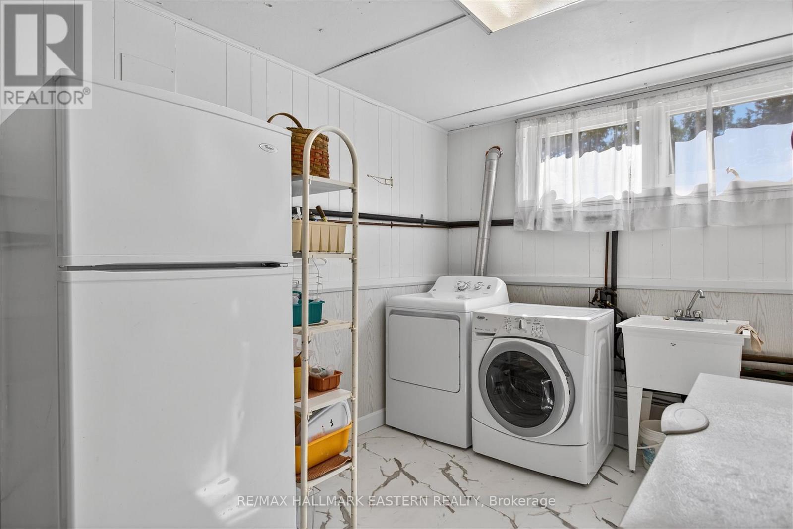 244 Patricia Crescent, Selwyn, Ontario  K9J 0C7 - Photo 28 - X12436576