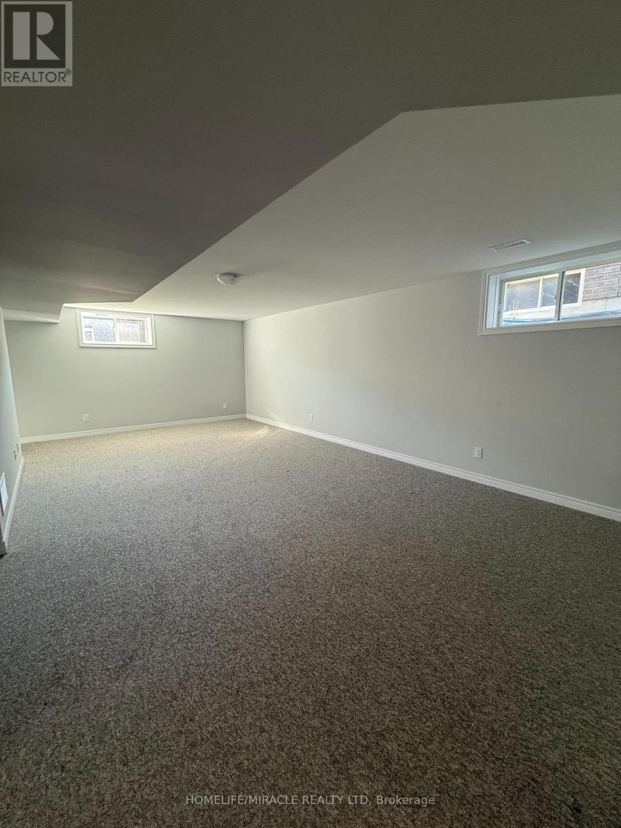 308 Mullighan Gardens, Peterborough (Monaghan Ward 2), Ontario  K9K 0H2 - Photo 24 - X12436233