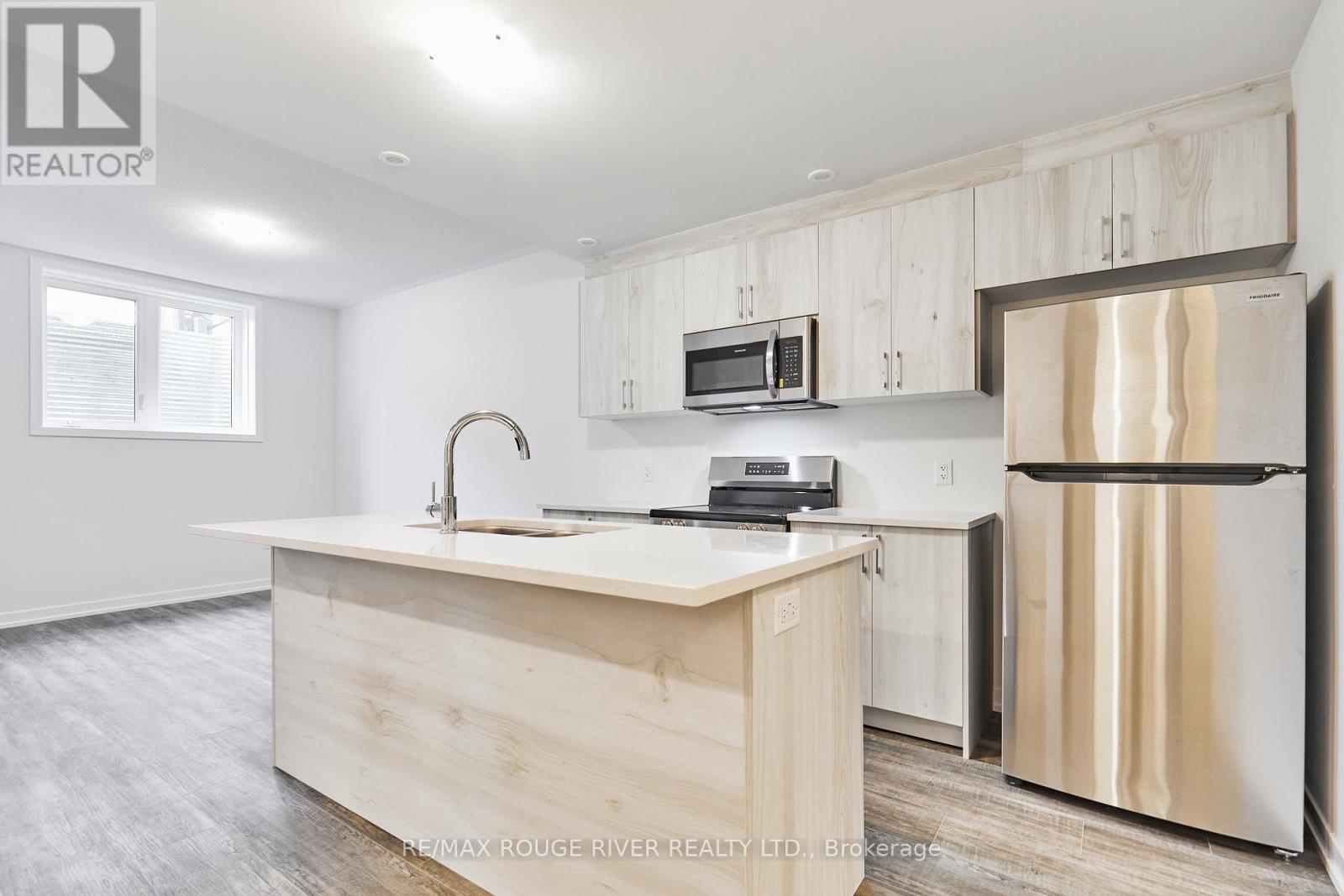 106 Ziibi Way, Clarington (Newcastle), Ontario  L1B 0W5 - Photo 17 - E12436405