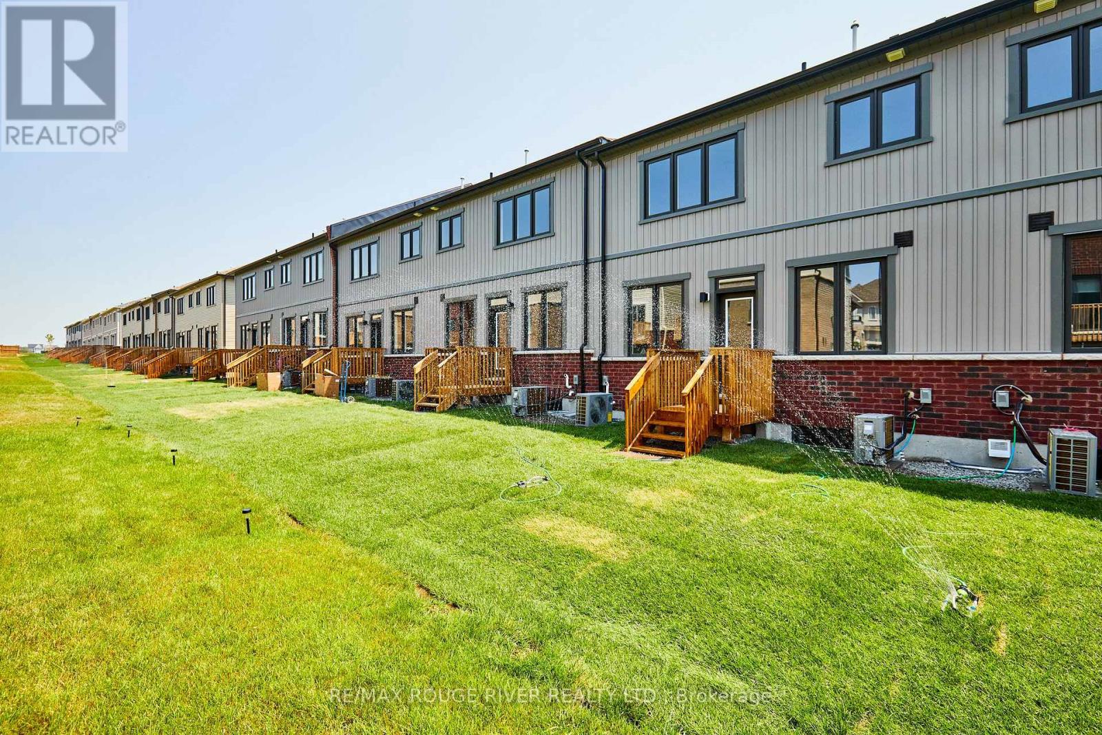 94 Ziibi Way, Clarington (Newcastle), Ontario  L1B 0W5 - Photo 21 - E12436415