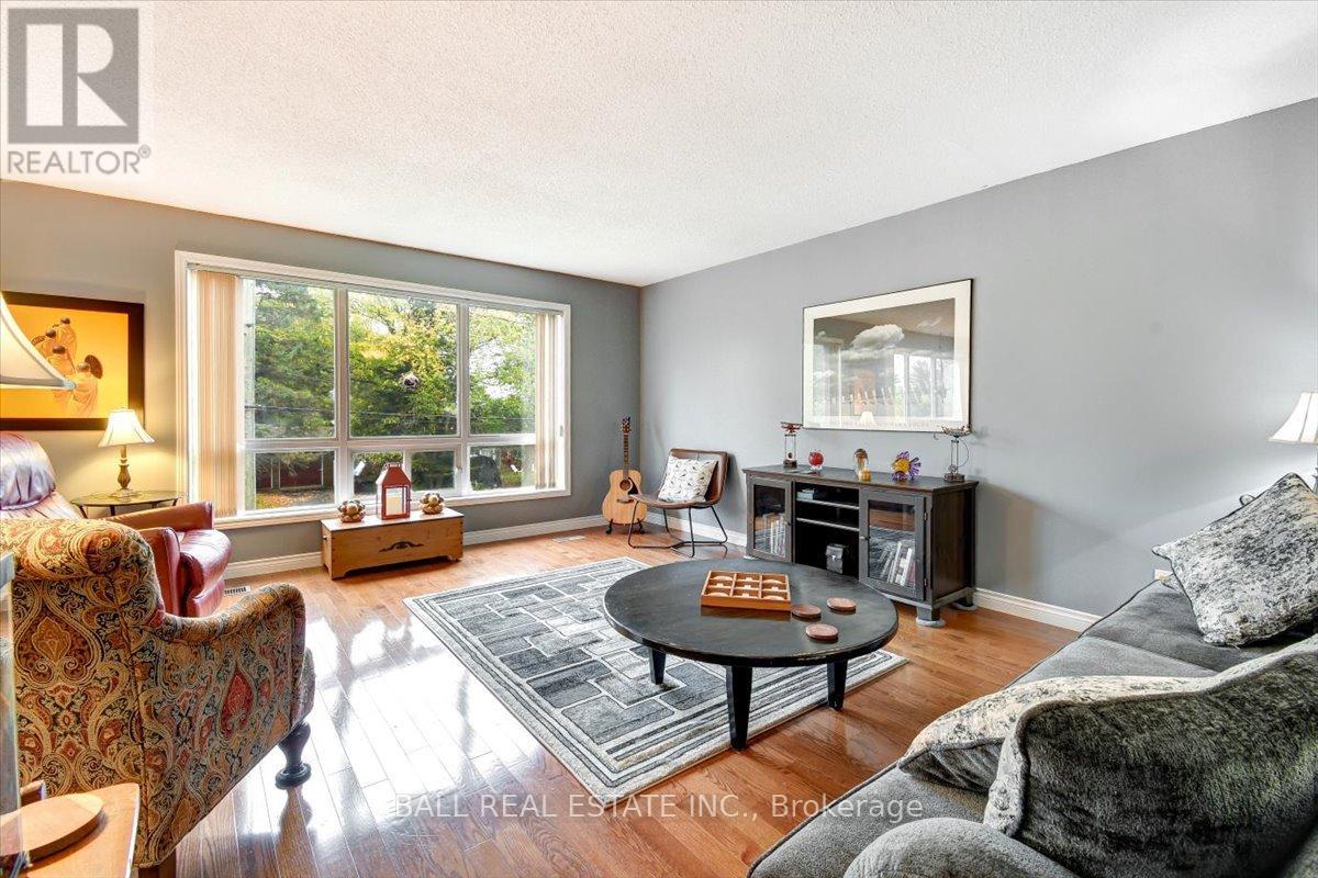 5 Oak Street, Bancroft (Bancroft Ward), Ontario  K0L 1C0 - Photo 12 - X12436895