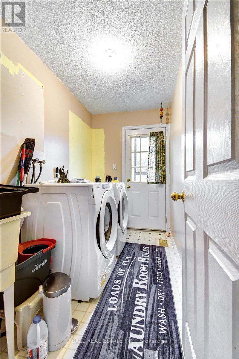 5 Oak Street, Bancroft (Bancroft Ward), Ontario  K0L 1C0 - Photo 18 - X12436895