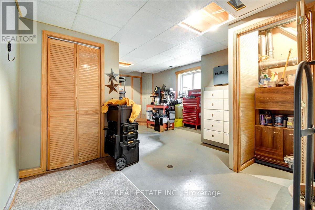 5 Oak Street, Bancroft (Bancroft Ward), Ontario  K0L 1C0 - Photo 24 - X12436895