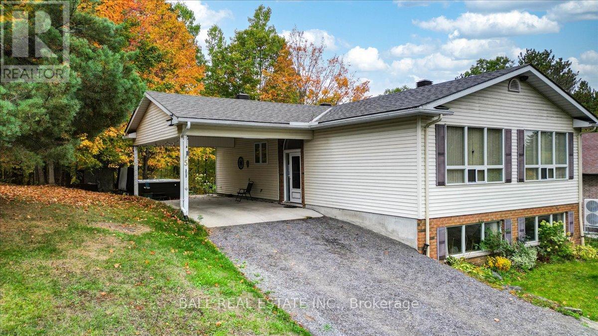 5 Oak Street, Bancroft (Bancroft Ward), Ontario  K0L 1C0 - Photo 32 - X12436895