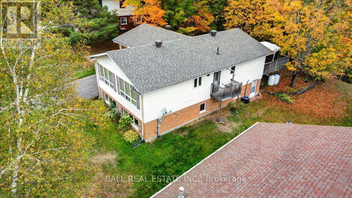 5 Oak Street, Bancroft (Bancroft Ward), Ontario  K0L 1C0 - Photo 34 - X12436895
