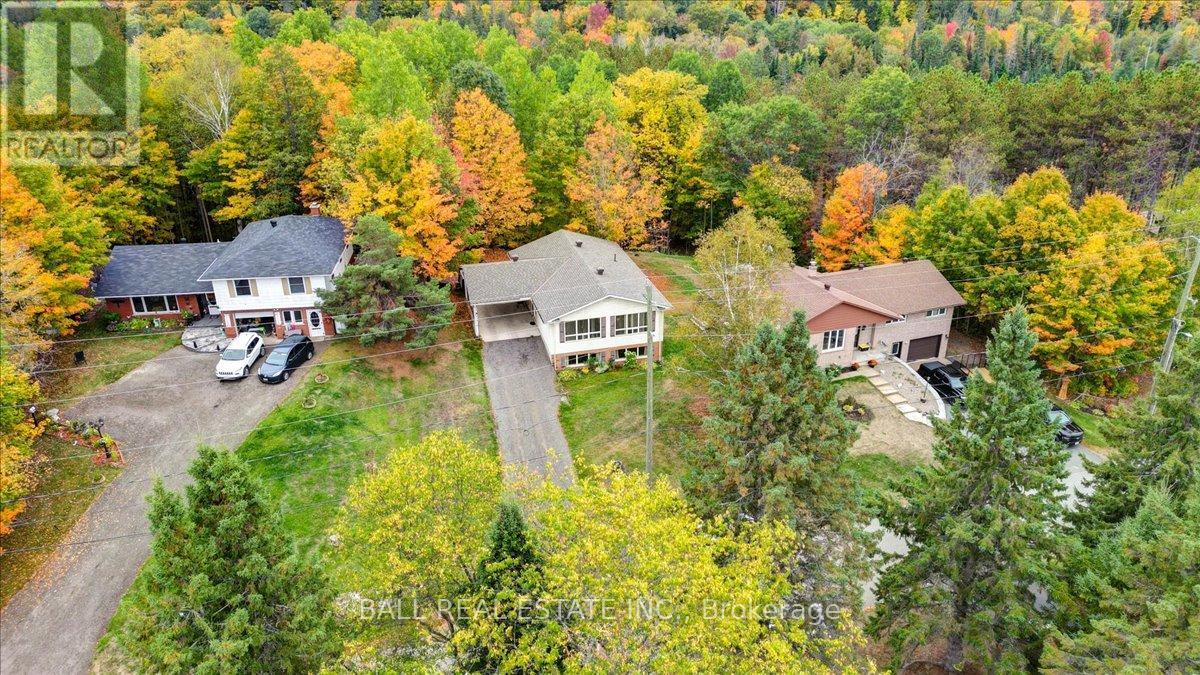 5 Oak Street, Bancroft (Bancroft Ward), Ontario  K0L 1C0 - Photo 35 - X12436895