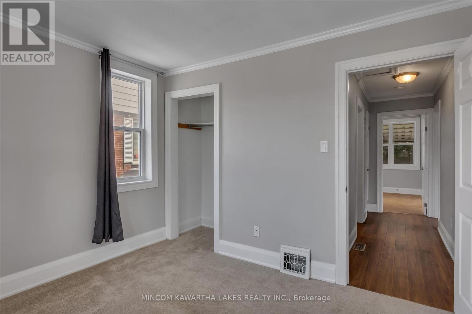 554 Monaghan Road, Peterborough South (West), Ontario  K9J 5H7 - Photo 16 - X12437590