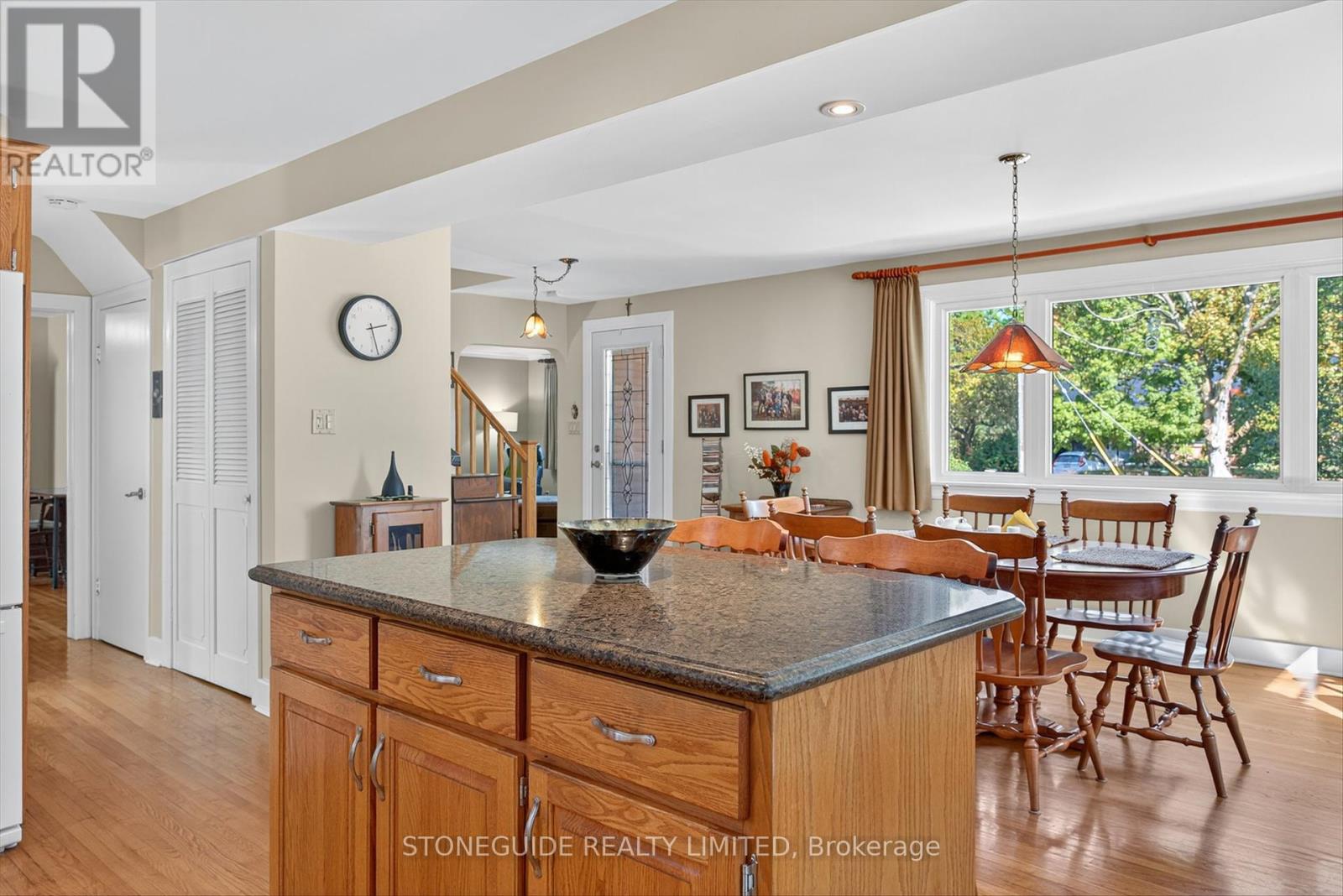 239 Rogers Street, Peterborough (Ashburnham Ward 4), Ontario  K9H 1W2 - Photo 14 - X12437616