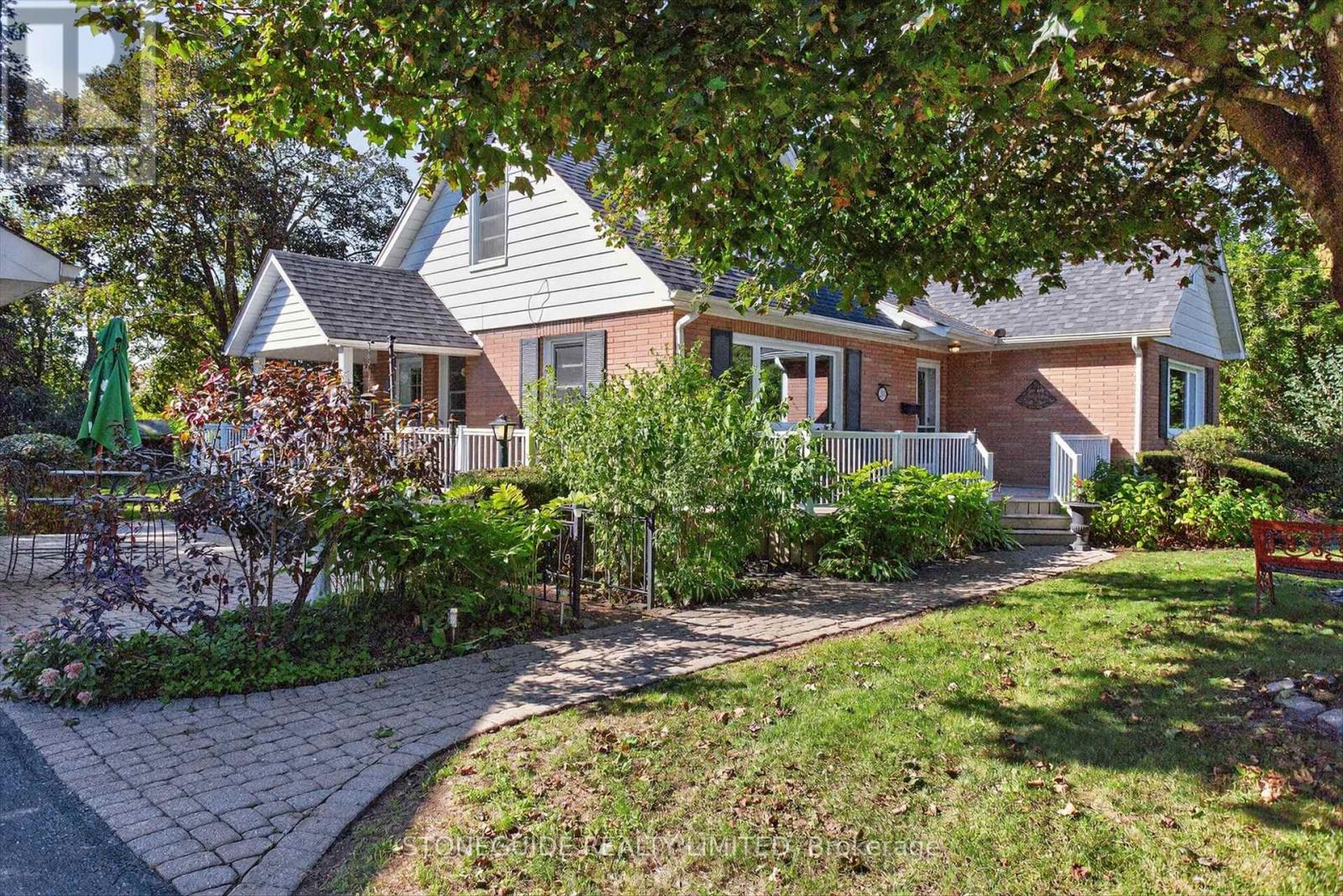 239 Rogers Street, Peterborough (Ashburnham Ward 4), Ontario  K9H 1W2 - Photo 36 - X12437616