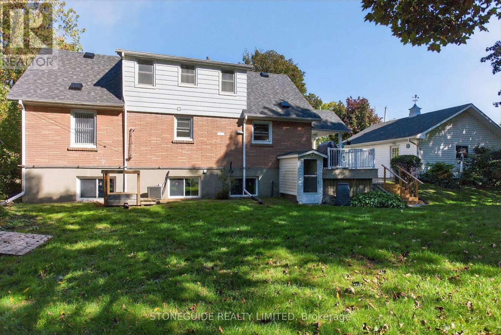 239 Rogers Street, Peterborough (Ashburnham Ward 4), Ontario  K9H 1W2 - Photo 46 - X12437616