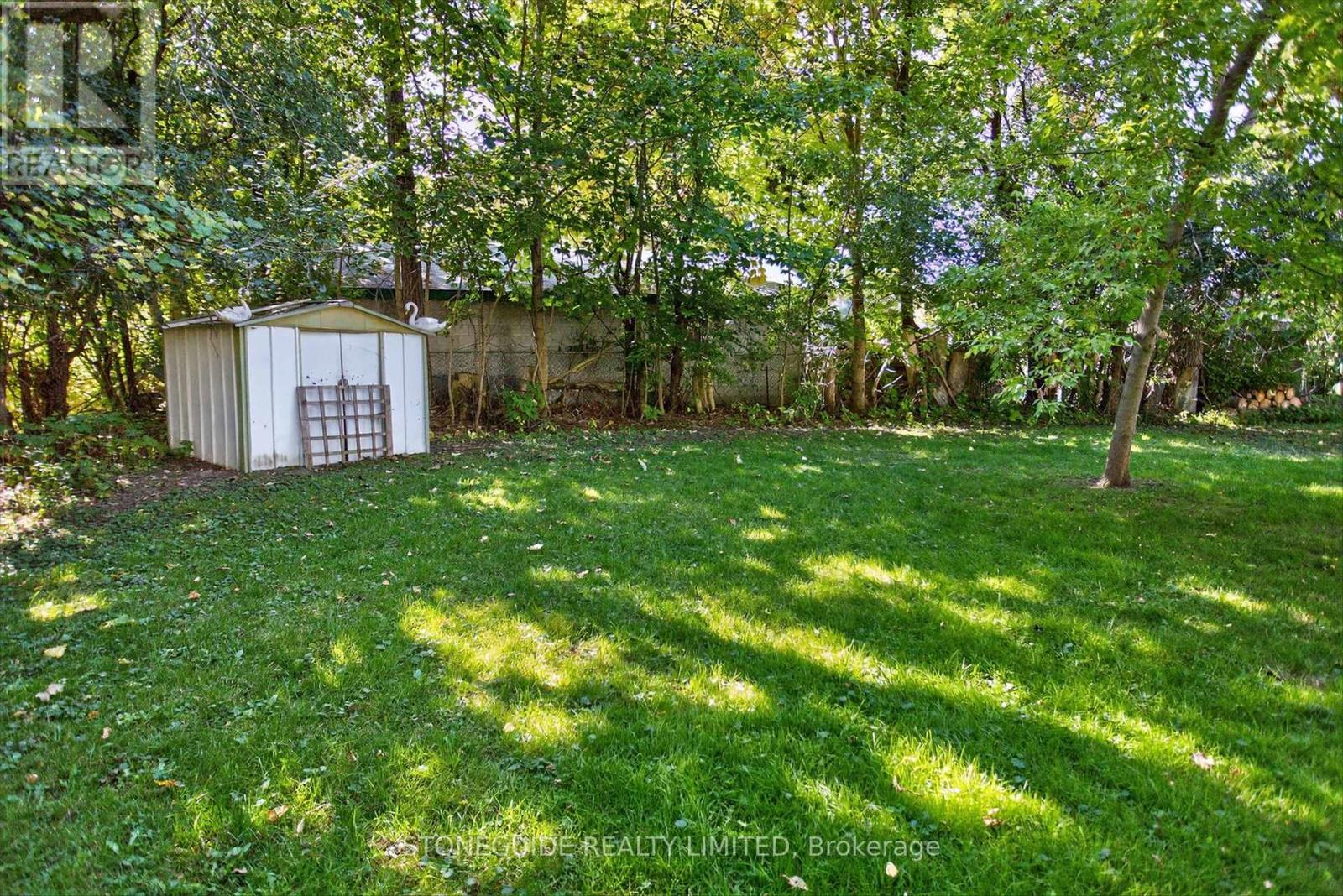 239 Rogers Street, Peterborough (Ashburnham Ward 4), Ontario  K9H 1W2 - Photo 49 - X12437616