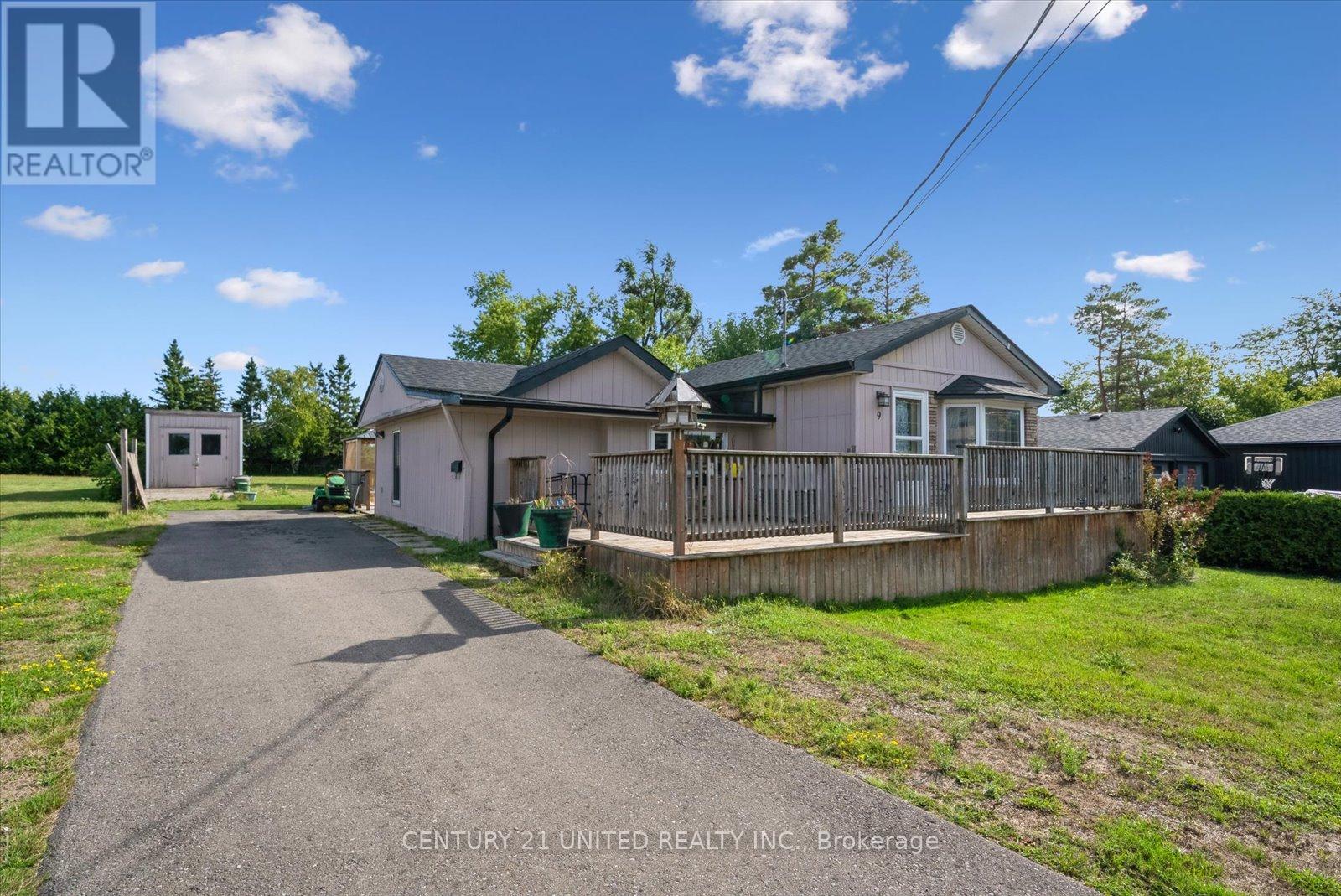 9 Beverly Street, Kawartha Lakes (Lindsay), Ontario  K9V 4Y8 - Photo 7 - X12437747