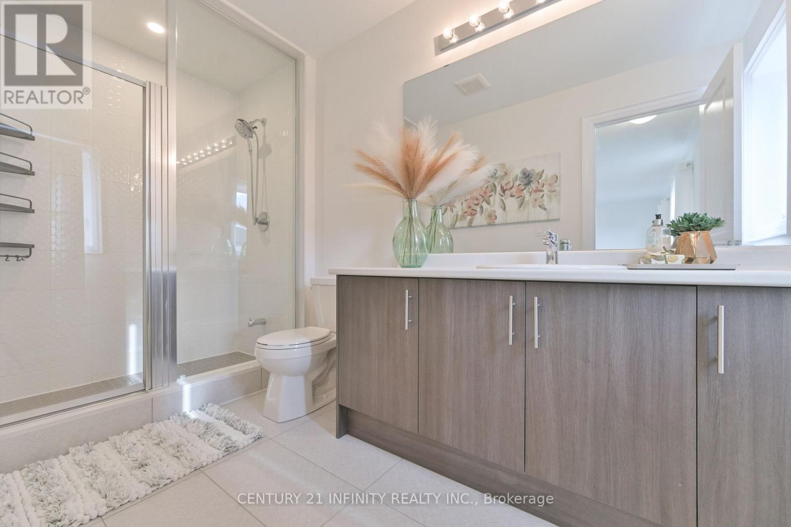10 Hoad Street, Clarington (Newcastle), Ontario  L1B 0W1 - Photo 22 - E12437836