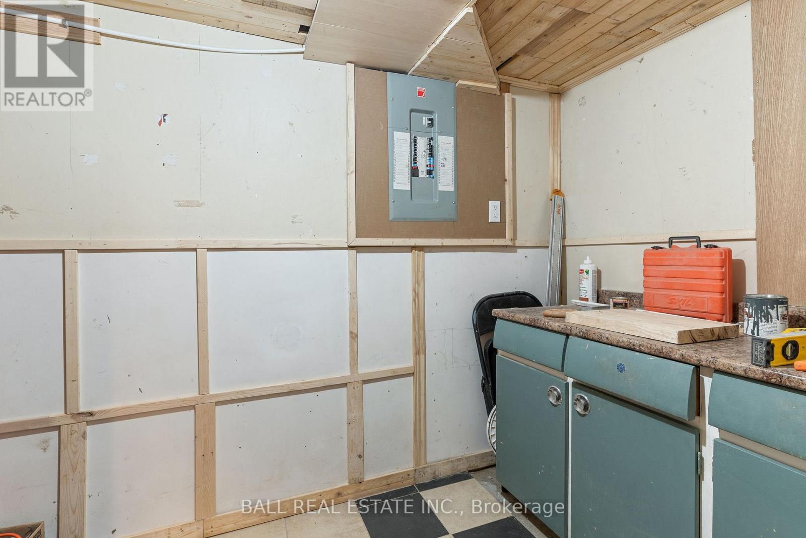 3 Larch Street, Highlands East (Bicroft Ward), Ontario  K0L 1M0 - Photo 35 - X12437933