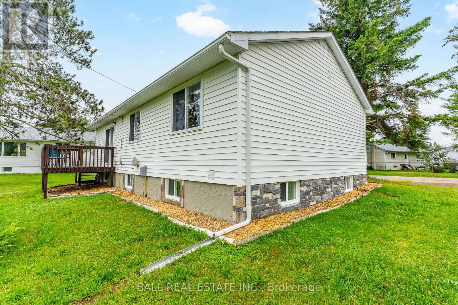 3 Larch Street, Highlands East (Bicroft Ward), Ontario  K0L 1M0 - Photo 45 - X12437933