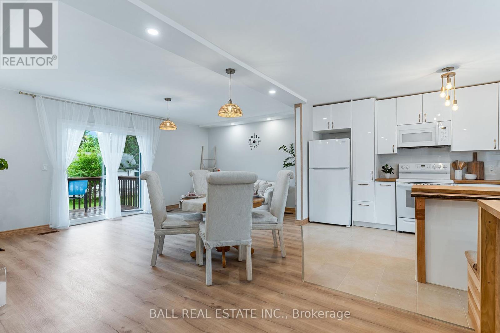 3 Larch Street, Highlands East (Bicroft Ward), Ontario  K0L 1M0 - Photo 8 - X12437933