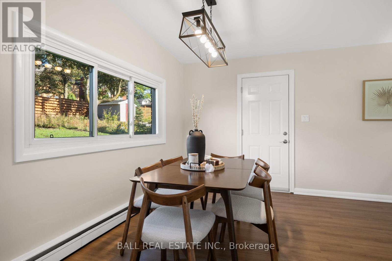 450 Rosedale Avenue, Peterborough (Town Ward 3), Ontario  K9J 6J1 - Photo 16 - X12438045