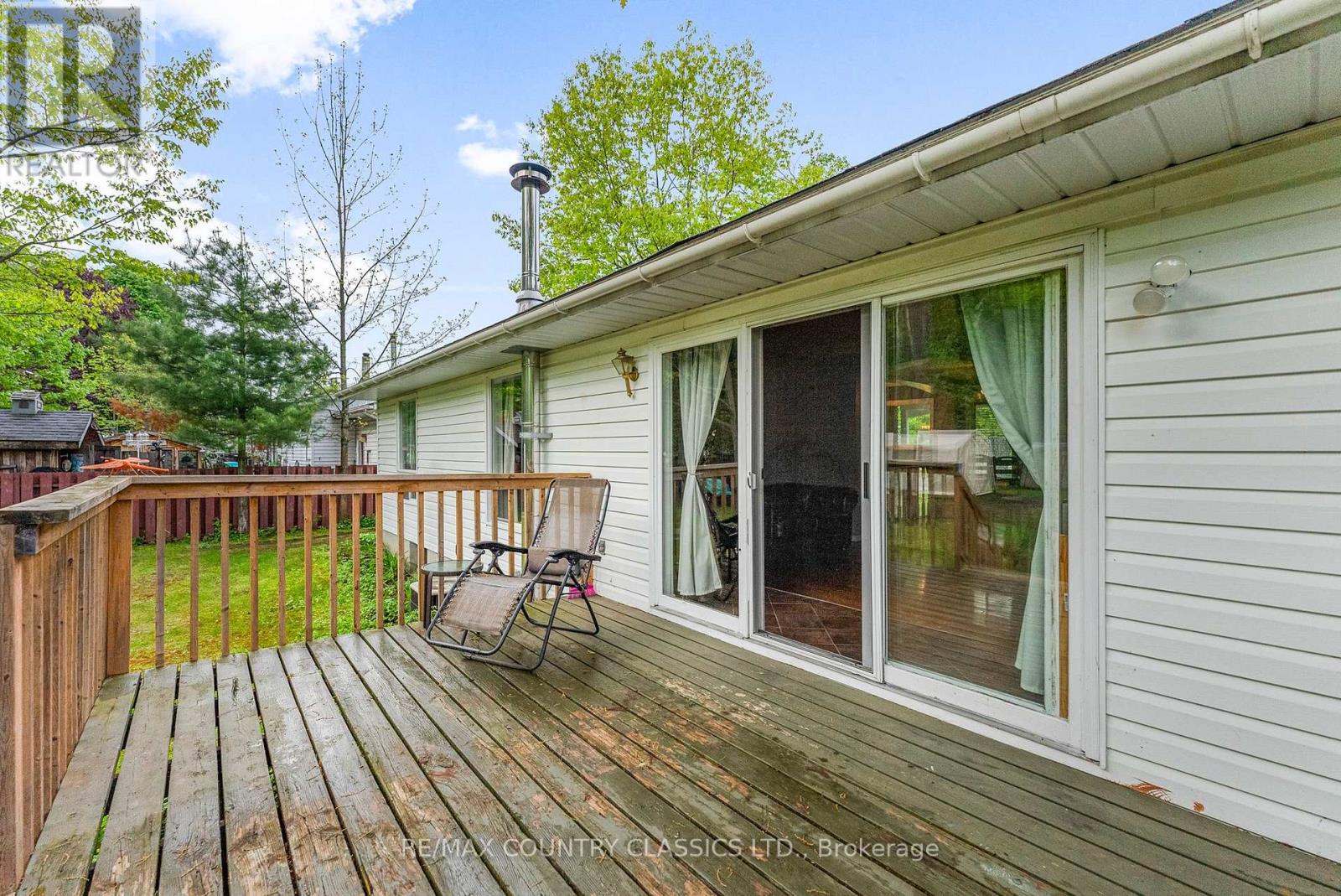 351 Chemaushgon Road, Bancroft (Bancroft Ward), Ontario  K0L 1C0 - Photo 19 - X12438320