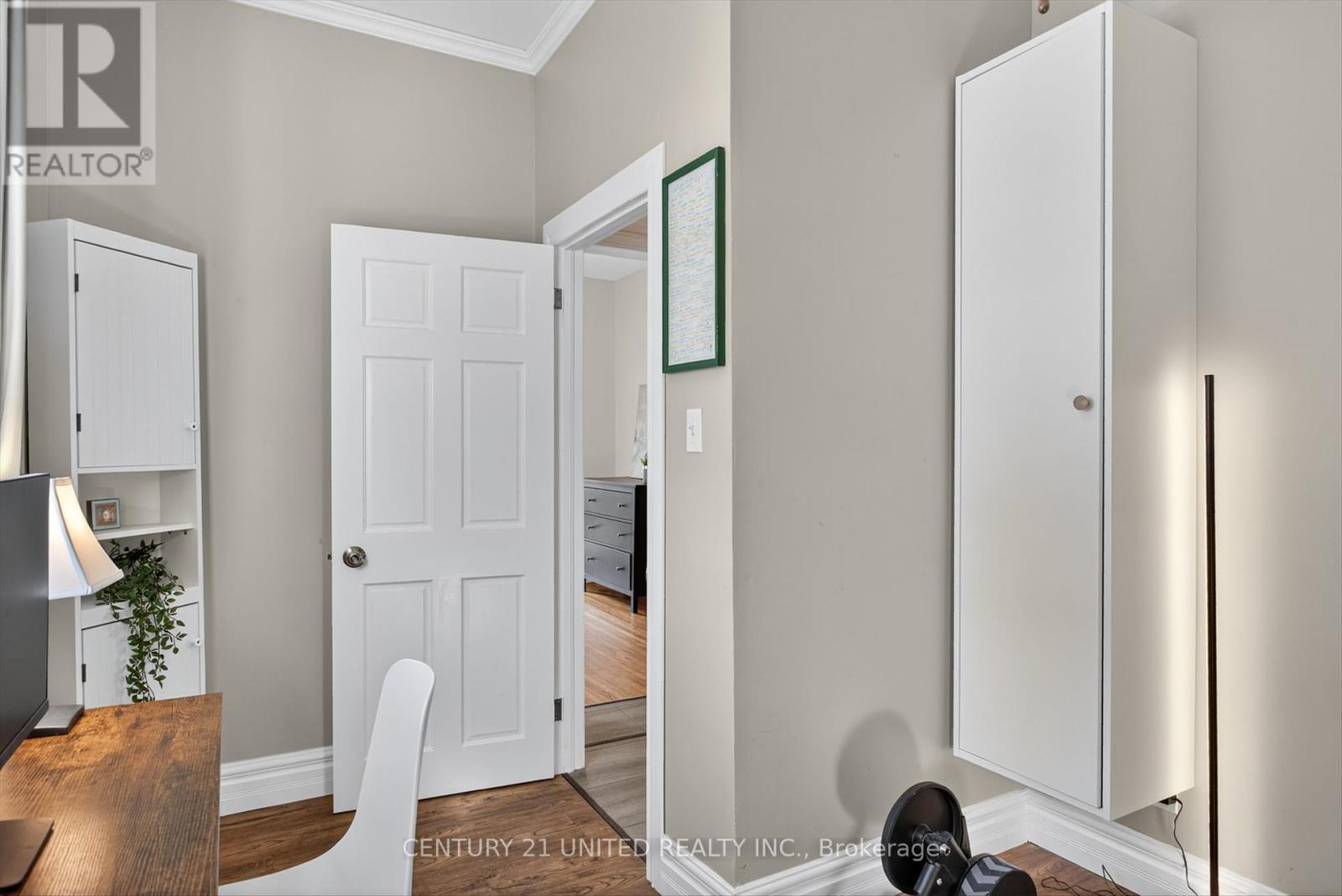 15 Moir Street, Peterborough (Ashburnham Ward 4), Ontario  K9H 1S4 - Photo 23 - X12438365