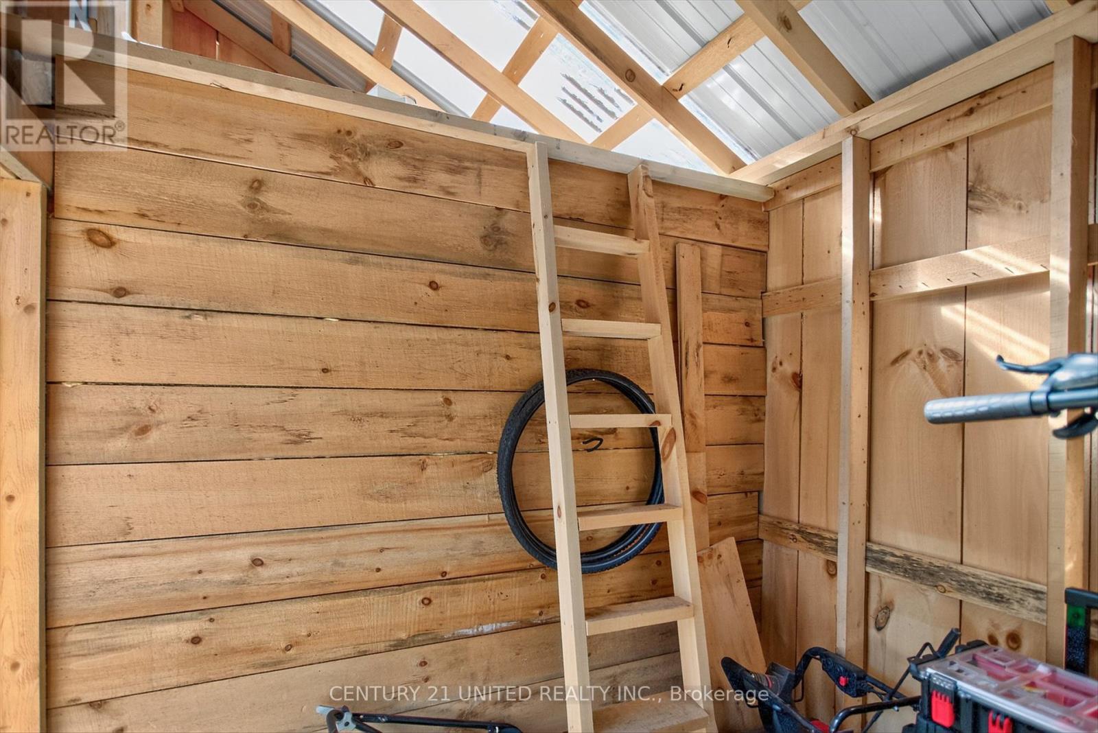 15 Moir Street, Peterborough (Ashburnham Ward 4), Ontario  K9H 1S4 - Photo 39 - X12438365