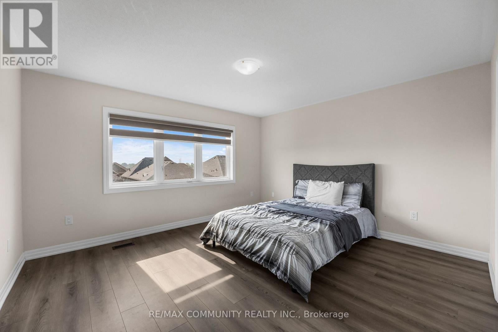 75 Ed Ewert Avenue, Clarington (Newcastle), Ontario  L1B 0W7 - Photo 24 - E12438397