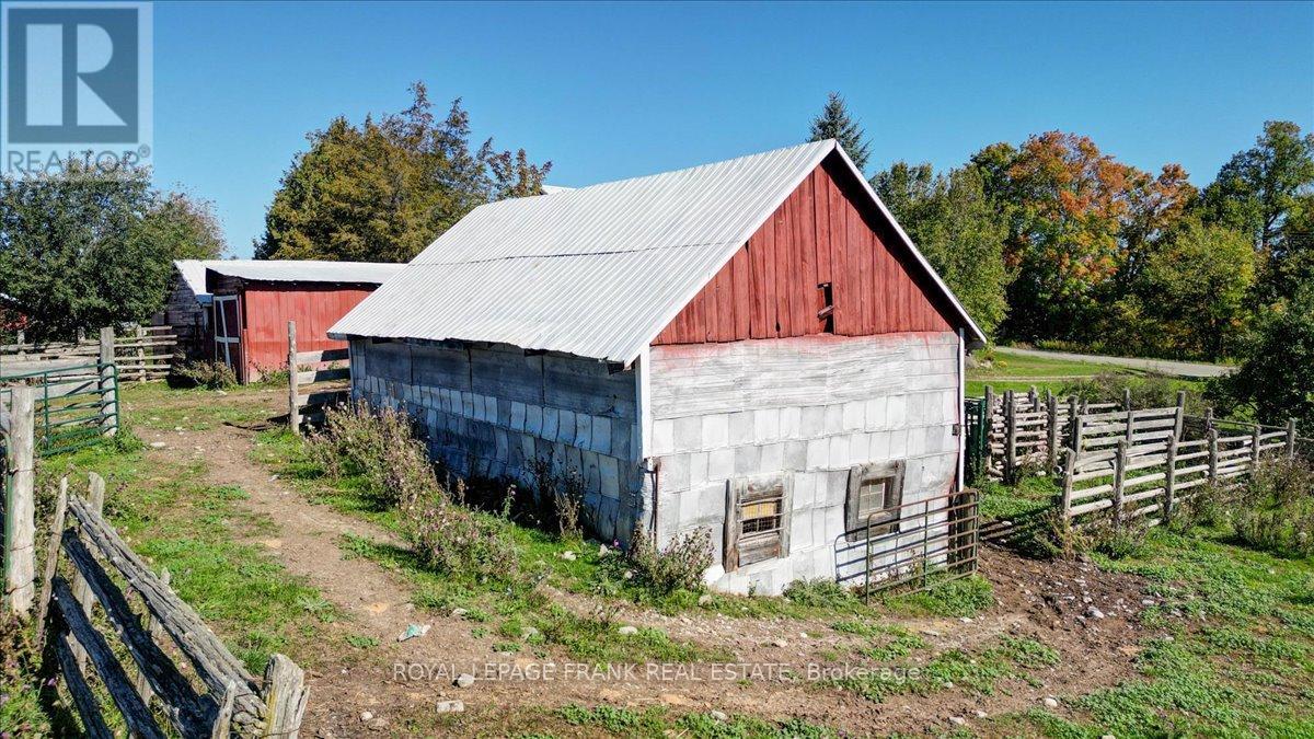 2374 Indian River Line, Otonabee-South Monaghan, Ontario  K0L 2B0 - Photo 42 - X12438687