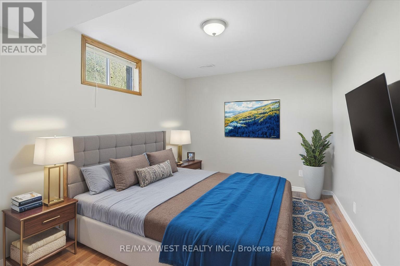 816 Brealey Drive, Peterborough (Otonabee Ward 1), Ontario  K9K 2M8 - Photo 12 - X12438620