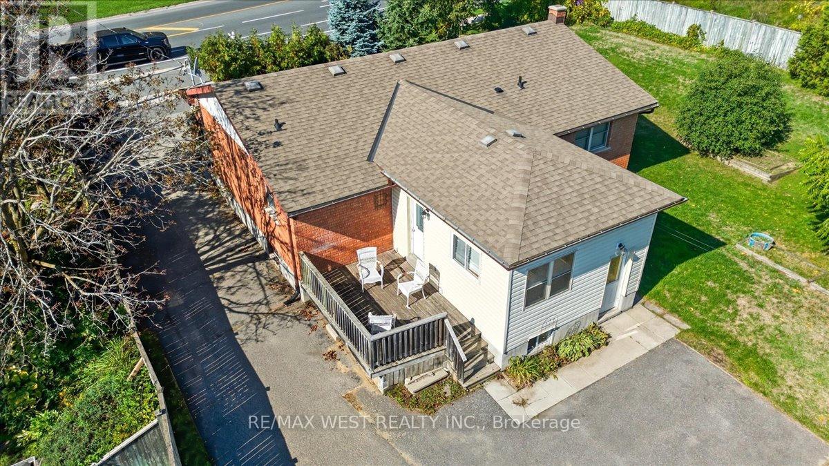 816 Brealey Drive, Peterborough (Otonabee Ward 1), Ontario  K9K 2M8 - Photo 15 - X12438620