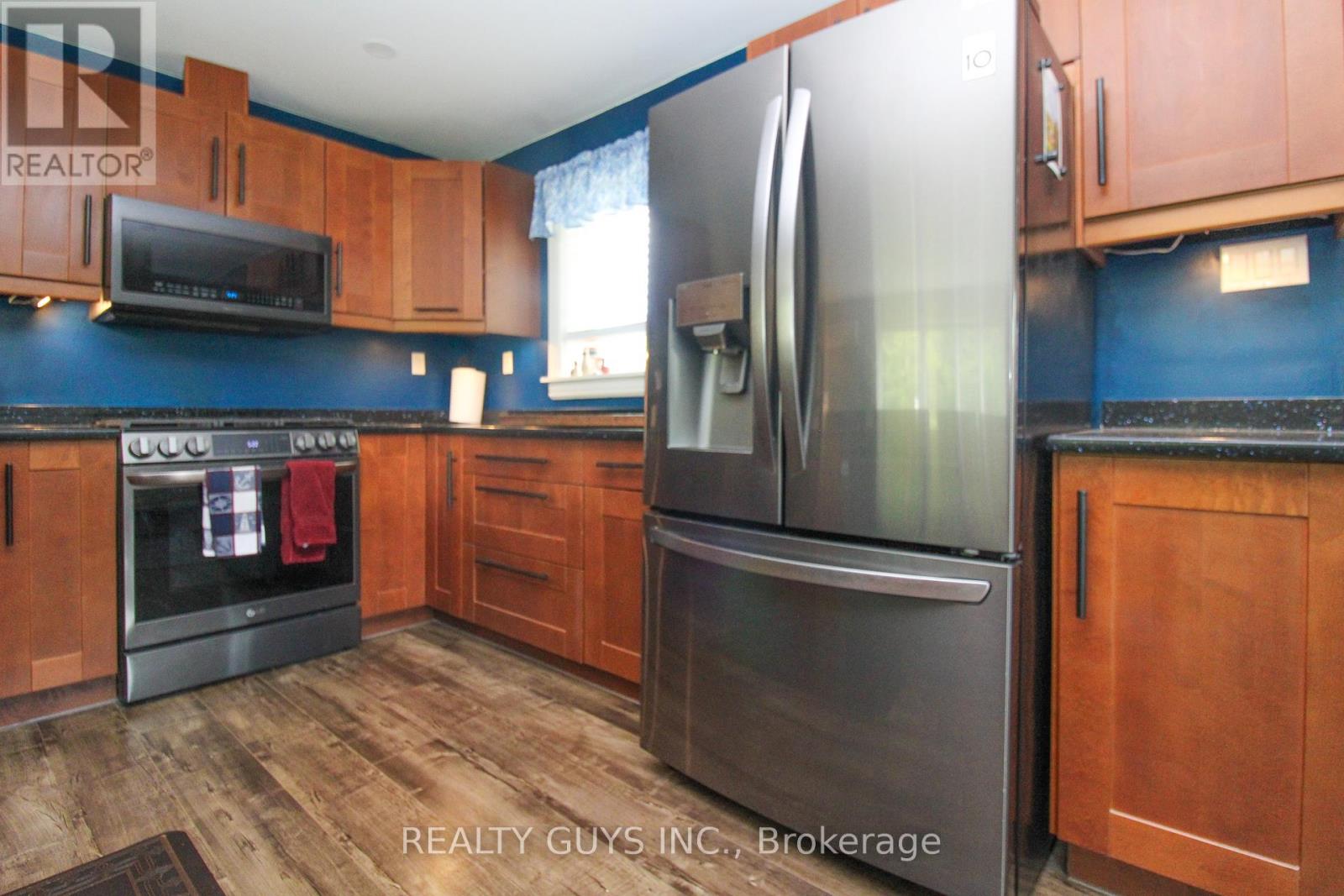 4 Cadillac Boulevard, Kawartha Lakes (Emily), Ontario  K0L 2W0 - Photo 22 - X12439185