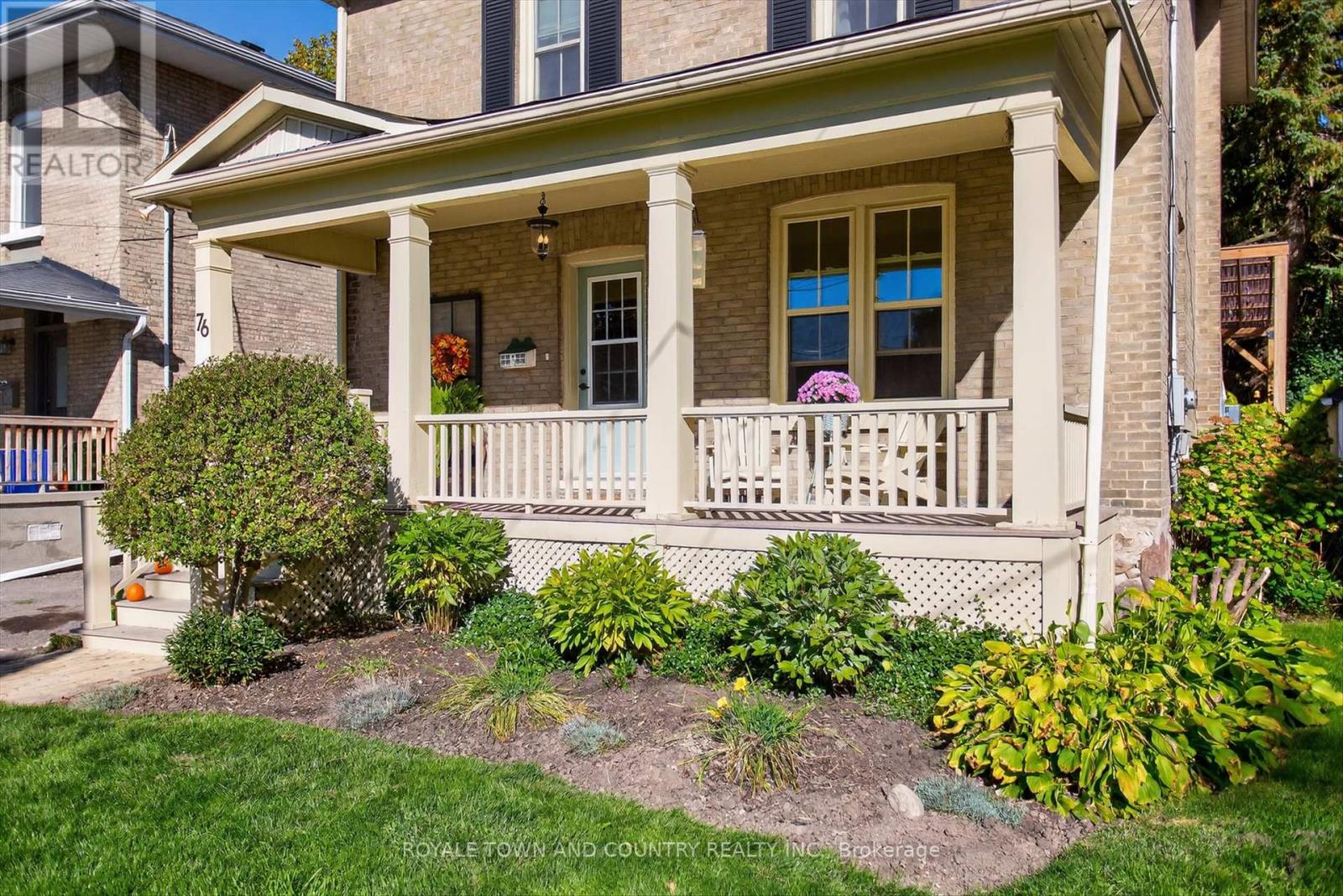 76 Wellington Street, Kawartha Lakes (Lindsay), Ontario  K9V 3N9 - Photo 2 - X12439326