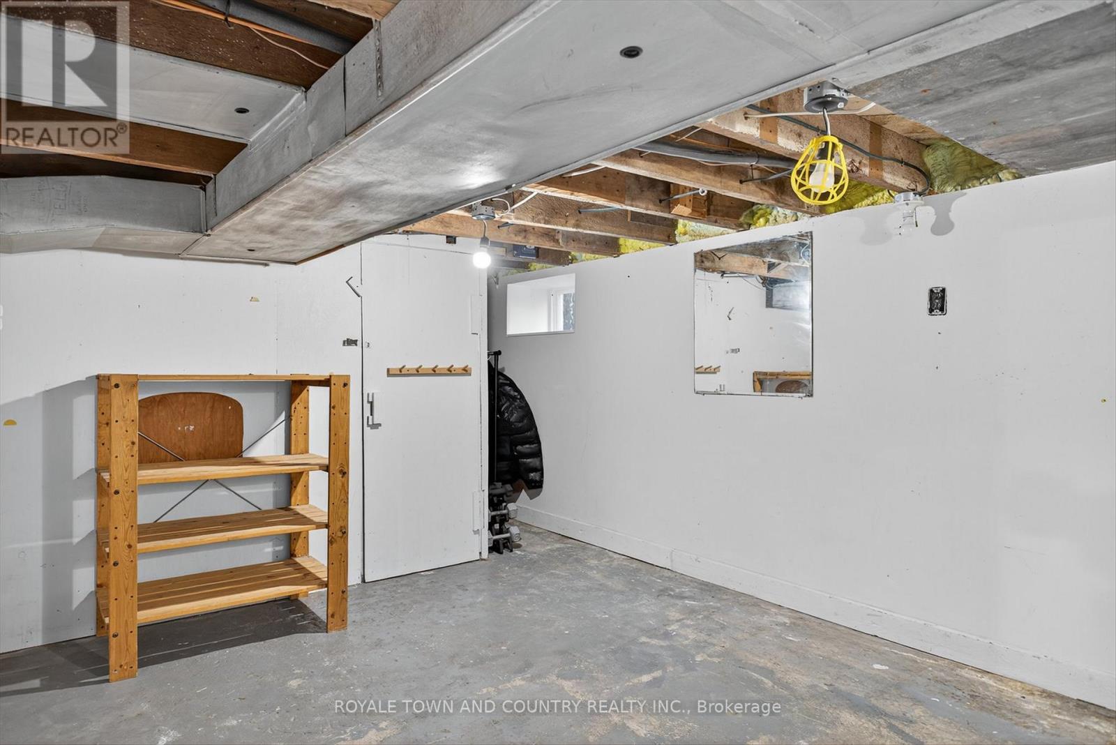 76 Wellington Street, Kawartha Lakes (Lindsay), Ontario  K9V 3N9 - Photo 36 - X12439326