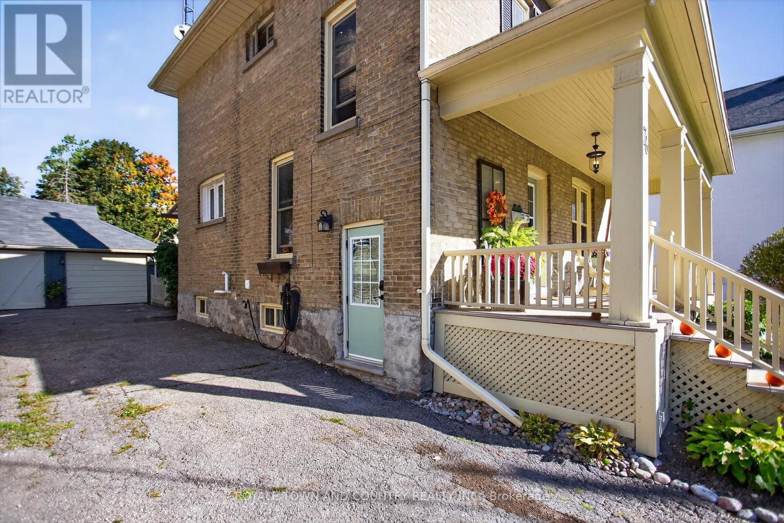 76 Wellington Street, Kawartha Lakes (Lindsay), Ontario  K9V 3N9 - Photo 37 - X12439326