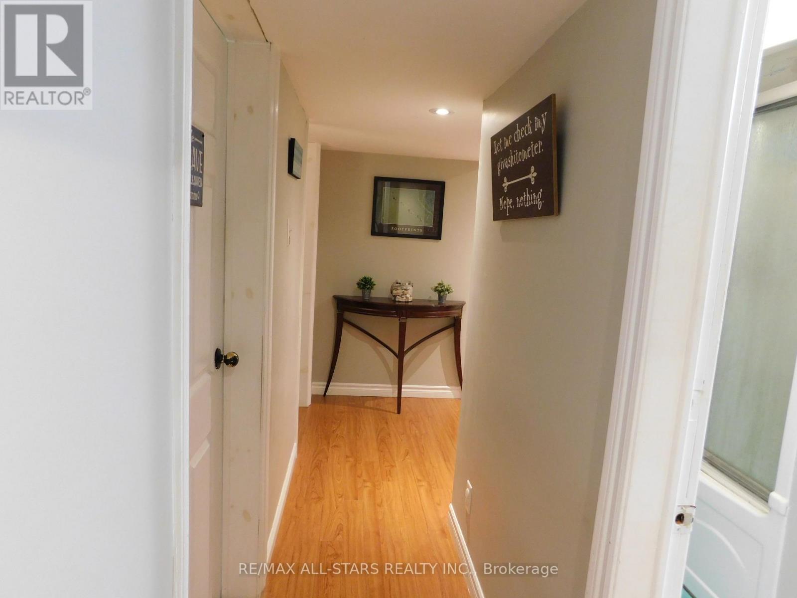 Lower - 232 Angeline Street N, Kawartha Lakes (Lindsay), Ontario  K9V 5E9 - Photo 10 - X12439304