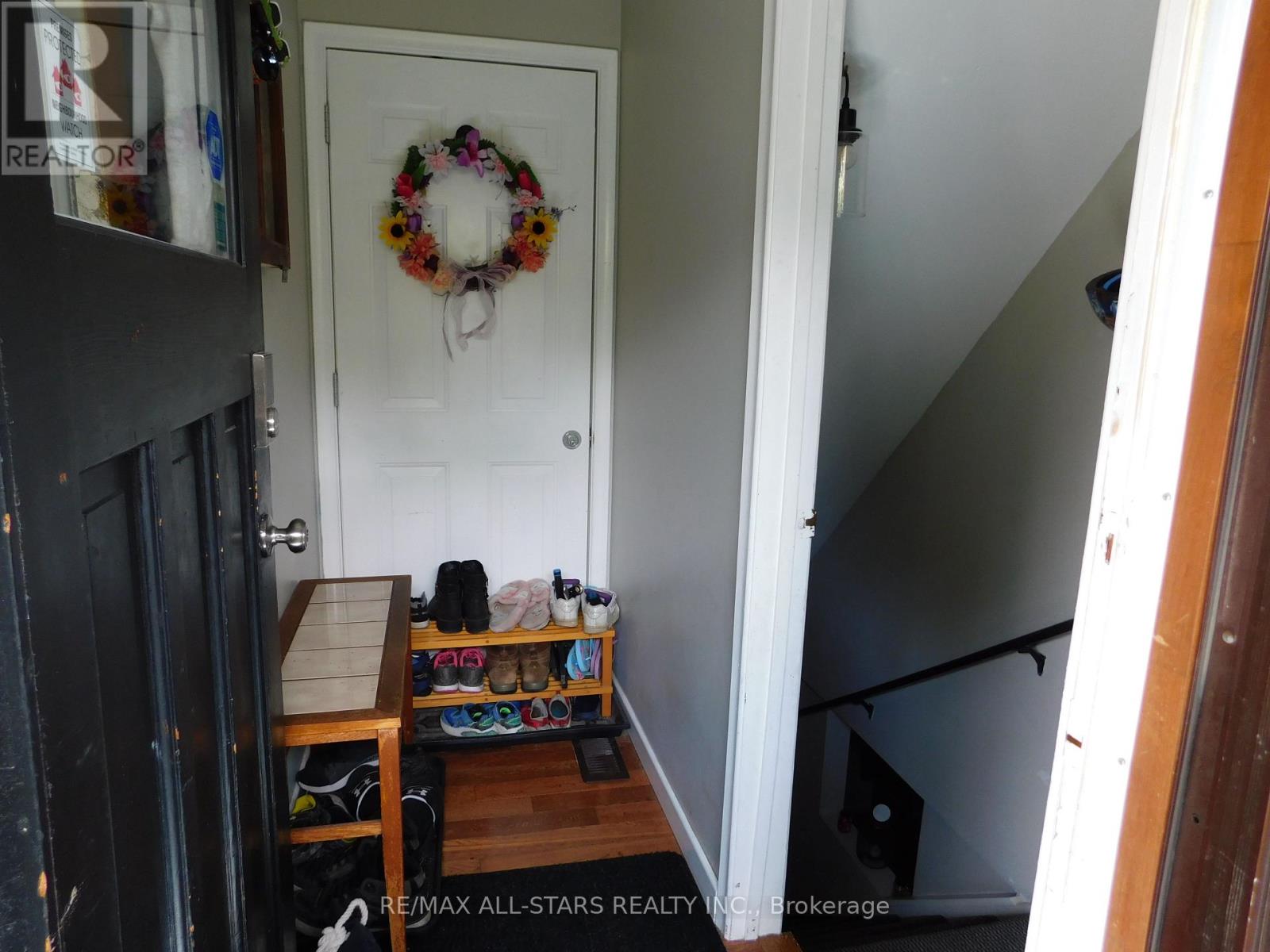 Lower - 232 Angeline Street N, Kawartha Lakes (Lindsay), Ontario  K9V 5E9 - Photo 15 - X12439304
