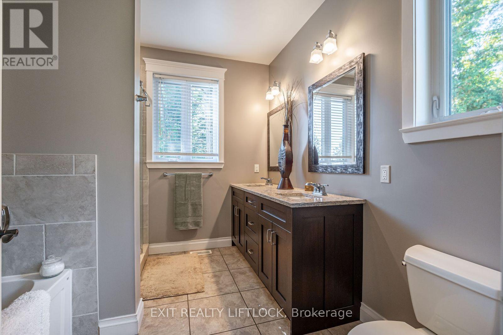 404 County Road 4, Douro-Dummer, Ontario  K9J 6Y1 - Photo 24 - X12439406