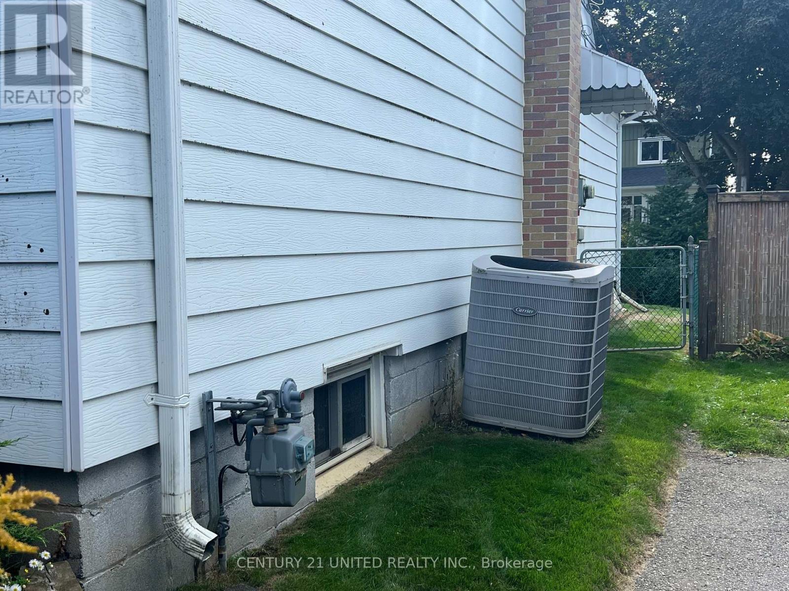 15 Wallace Street, Peterborough (Ashburnham Ward 4), Ontario  K9H 1A8 - Photo 22 - X12439418