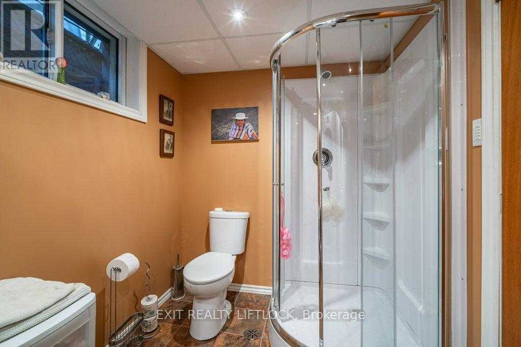 39 Beechwood Drive, Peterborough (Monaghan Ward 2), Ontario  K9J 1M2 - Photo 21 - X12439499