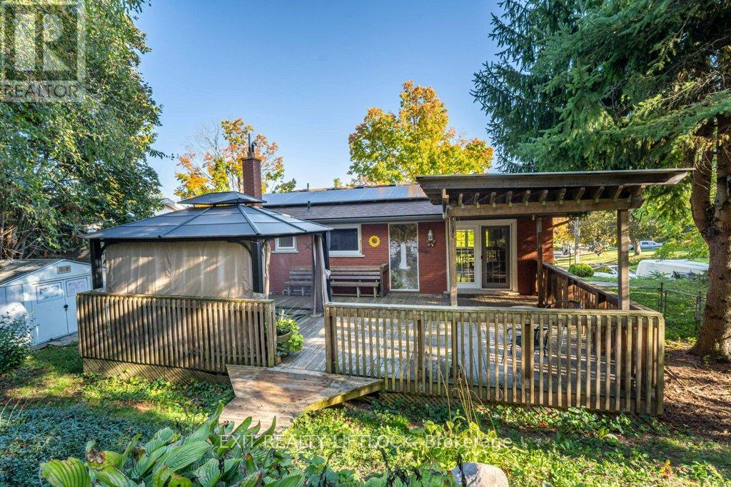39 Beechwood Drive, Peterborough (Monaghan Ward 2), Ontario  K9J 1M2 - Photo 27 - X12439499