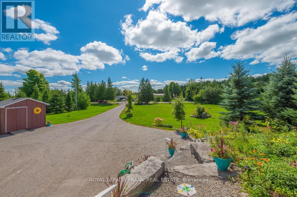 406 Lakehurst Circle Road, Trent Lakes, Ontario  K0L 1J0 - Photo 38 - X12439519