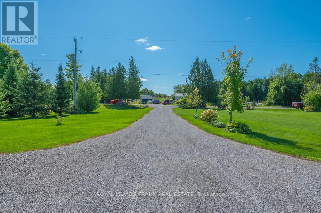 406 Lakehurst Circle Road, Trent Lakes, Ontario  K0L 1J0 - Photo 5 - X12439519
