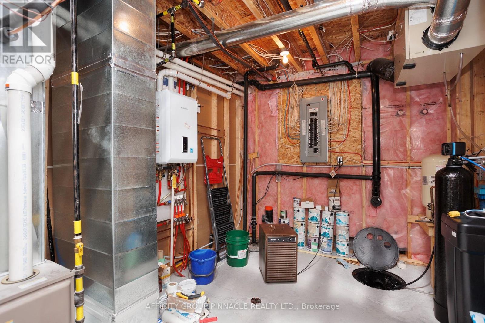 59 Peace Road, Kawartha Lakes (Ops), Ontario  K0L 2X0 - Photo 33 - X12439544