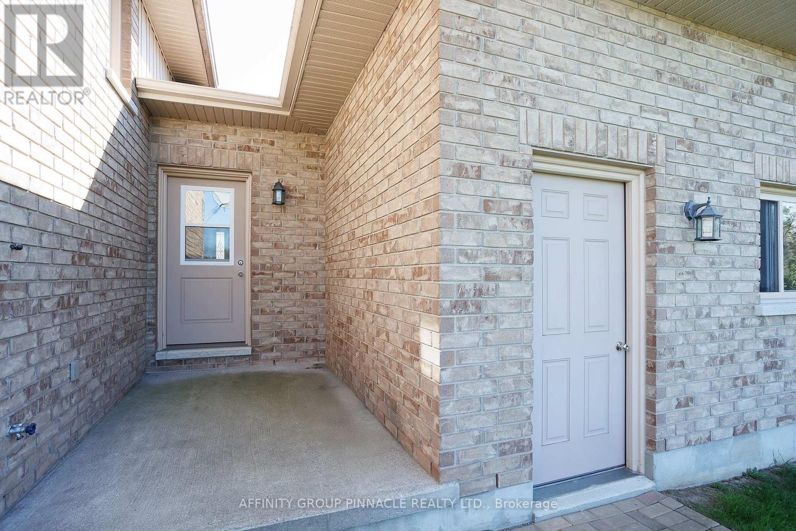 59 Peace Road, Kawartha Lakes (Ops), Ontario  K0L 2X0 - Photo 36 - X12439544