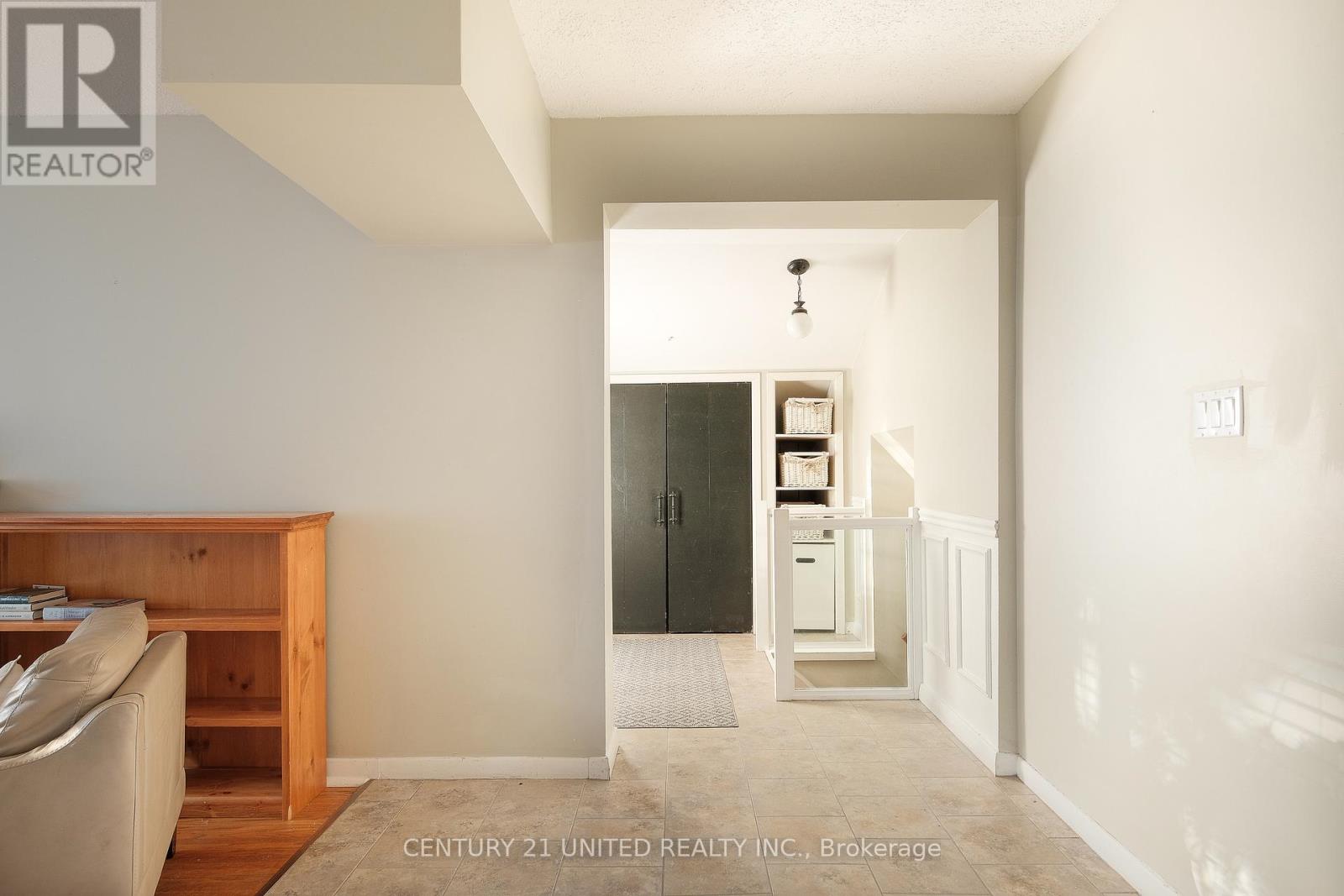 1518 Westbrook Drive, Peterborough (Monaghan Ward 2), Ontario  K9J 7V4 - Photo 23 - X12439709