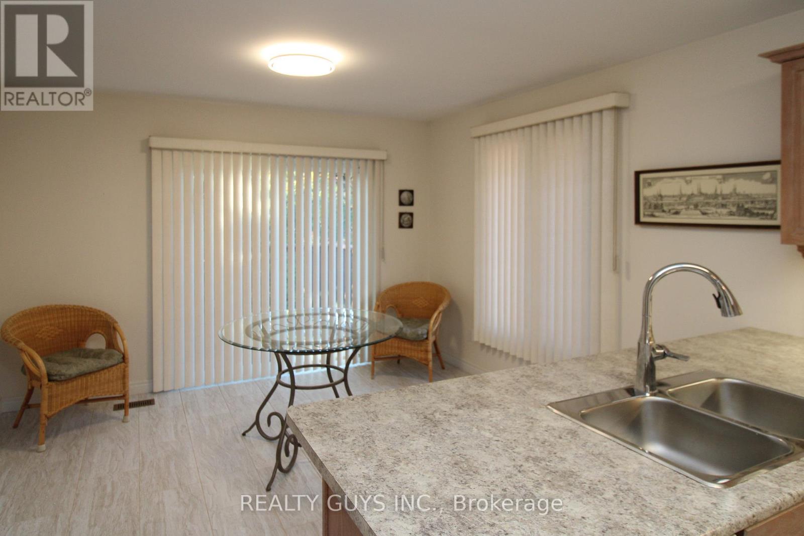 233 Odette Road, Peterborough (Monaghan Ward 2), Ontario  K9K 2N8 - Photo 21 - X12439877