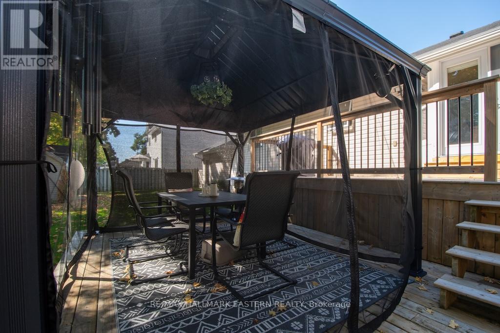 731 Peterborough Avenue, Selwyn, Ontario  K0L 1H0 - Photo 27 - X12439992