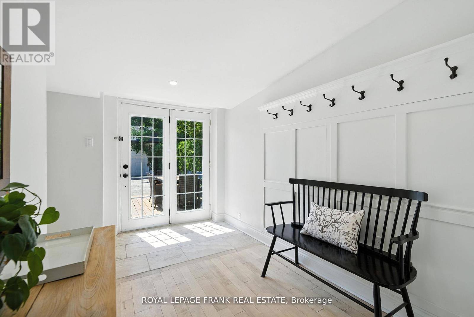 41 Sussex Street N, Kawartha Lakes (Lindsay), Ontario  K9V 4H6 - Photo 20 - X12440175