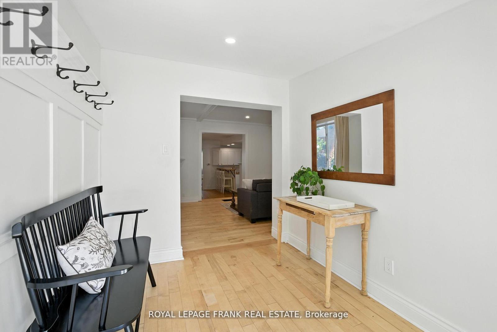 41 Sussex Street N, Kawartha Lakes (Lindsay), Ontario  K9V 4H6 - Photo 21 - X12440175