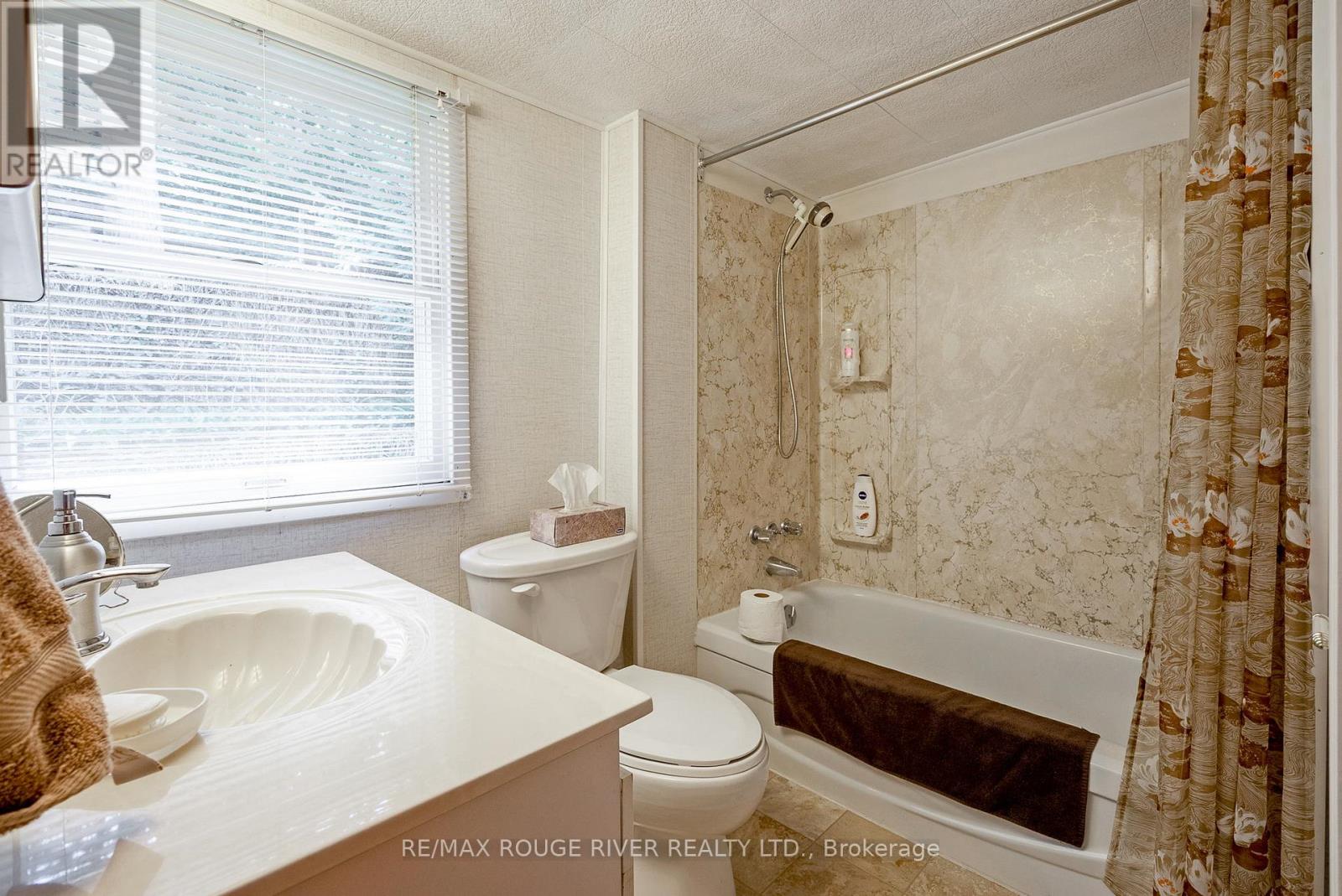 200 - 5248 King Road, Hamilton Township, Ontario  K0L 1E0 - Photo 18 - X12440278