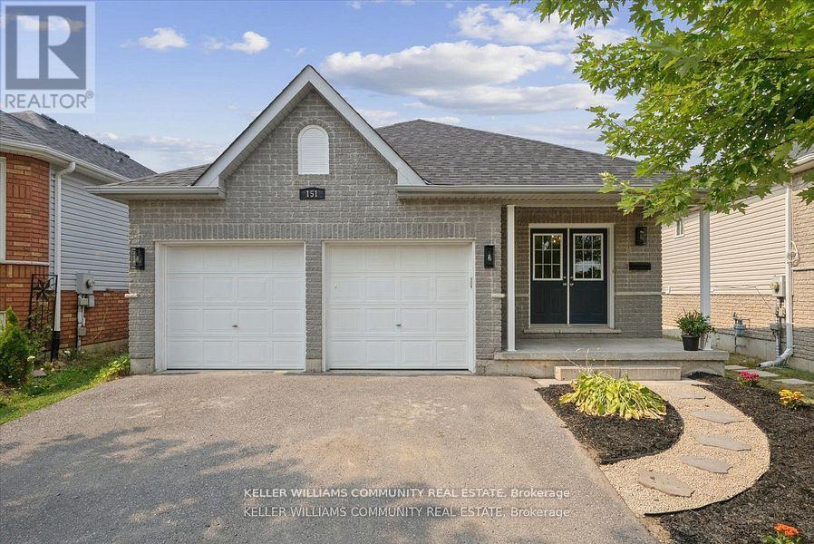 151 Parcells Crescent, Peterborough West (South), Ontario  K9K 2R2 - Photo 1 - X12440424