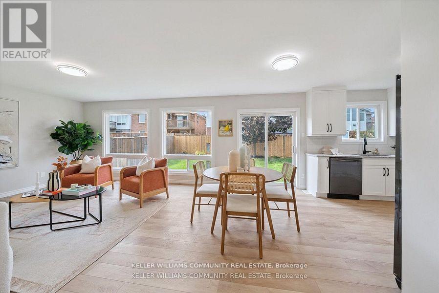 151 Parcells Crescent, Peterborough West (South), Ontario  K9K 2R2 - Photo 8 - X12440424